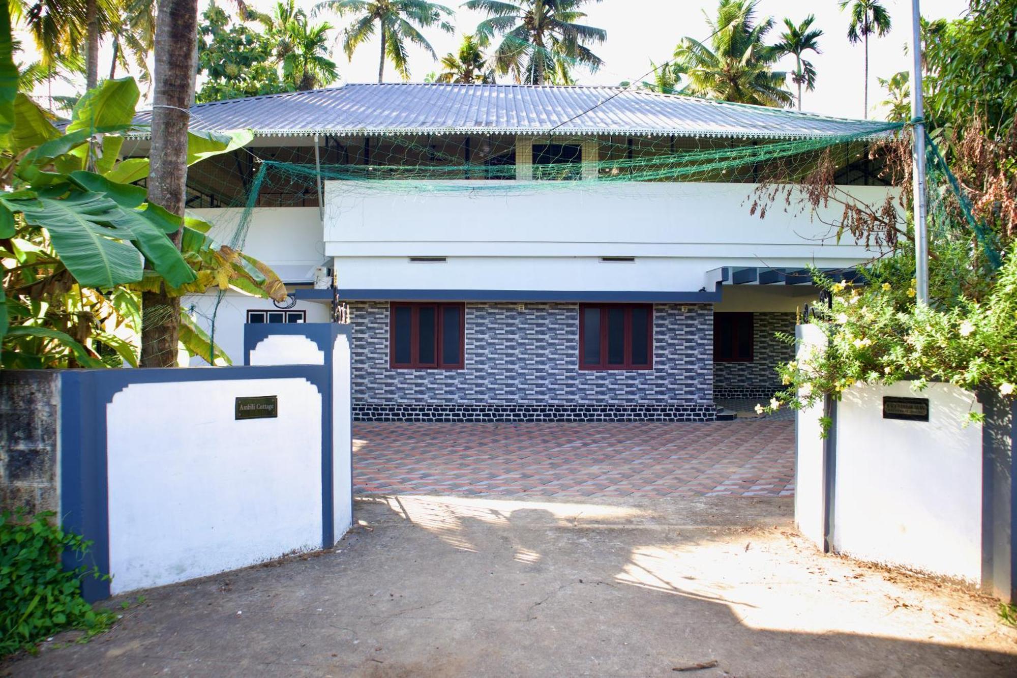 Ambili Riverfront Villa With Party Hall Irimbranallur Exteriér fotografie